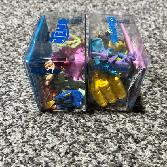 Disney Pixar Critter Crate Finding Nemo & Monsters Inc Mini Figures & Playmat - Picture 3 of 8